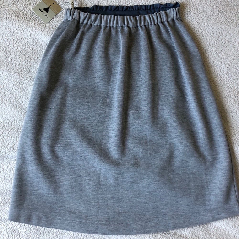 Skirt with pockets from Tokyo